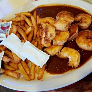  plate of food on a table