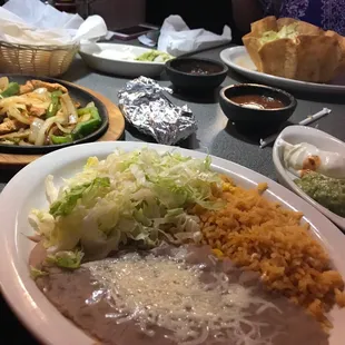 The entourage that accompanied the chicken fajitas