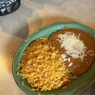 Side Rice with frijoles