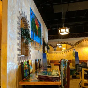 Great decor.