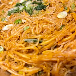 ramen and noodles