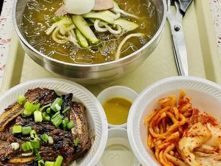 Jacky Chan Chinese & Thai Food