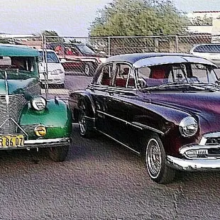 Lots of classic cars!