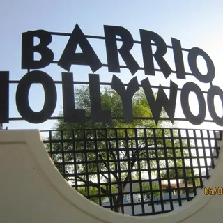 Barrio H.