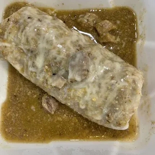 Chile verde pork burrito