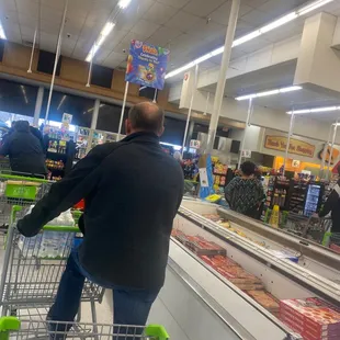 Lines of people who are not moving .freaking believable ..