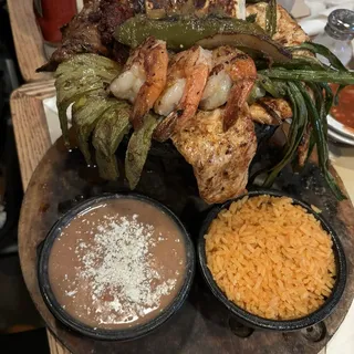 MOLCAJETE CIELO MAR Y TIERRA