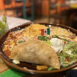 Combo plate taco, sopito, and flauta.