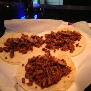Tacos Al Carbon + a little Chorizo thrown in. Fantastic! Simple, but complex flavors, no sauce needed.