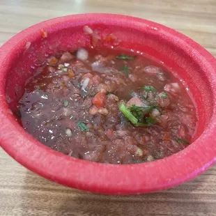 Omfg.    This salsa is hot hot hot !