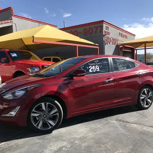 2016 Hyundai Elantra Limited W/ 13k miles and under factory warranty!