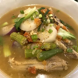 Sinampalukang Manok