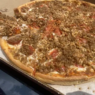 Large 12" sausage pepperoni pie.- nailed it! This is a different pie than most in area. Do yourself a favor and get one.