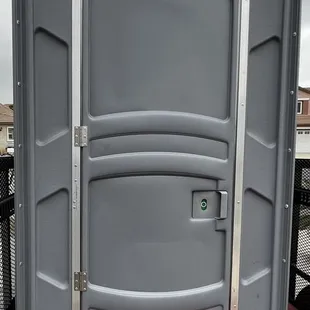 Porta potty