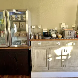 Breakfast Serving Area