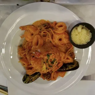 Frutti de Mare Pasta