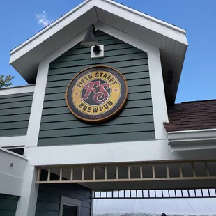 Welcome to 5th Street Brewpub