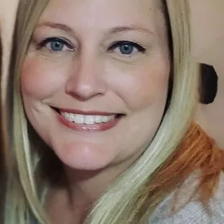 Leslie C.