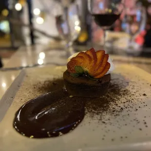 Flourless chocolate cake