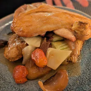 Another view of the chicken and the vegetable medley (no potatoes as per menu)