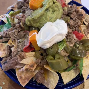 Steak nachos