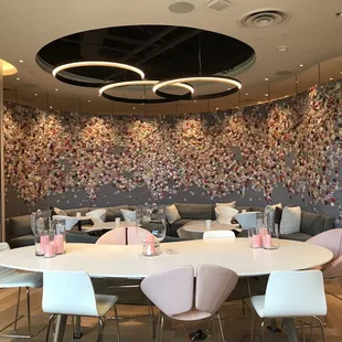 sushi and sashimi, interior