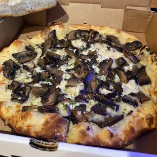 Truffled mushroom pizza - $19