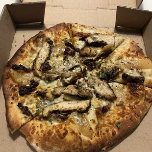 Peter And Laurie&apos;s Favorite Pizza without Roma tomatoes