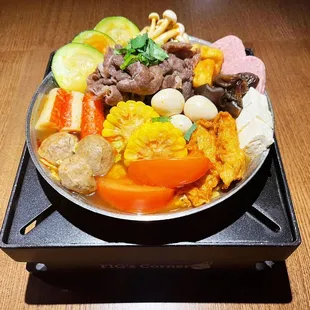 Signature Beef Hotpot! Eat the 8-hours boiled broth!