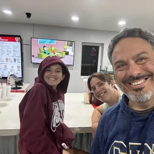 Here at Fiiz ...again... with Josiah and his "cousin" visiting from Oregon.