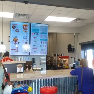 You can see where people line up to order.  No room for customers to sit at the counter without people in line being in your space.