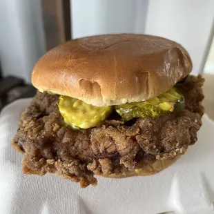 Fijian fried chicken sandwich - 5 stars