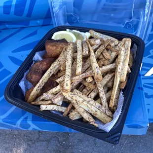 Fish and Taro Fries Plate
