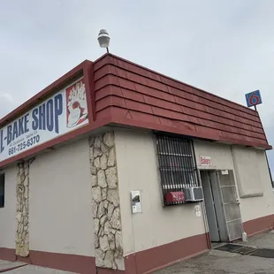 Fil Bake Shop