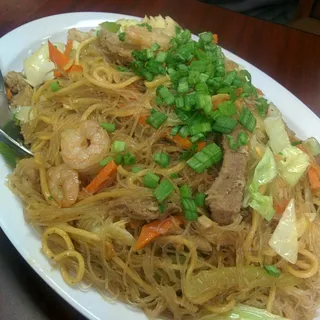 Mixed Pancit