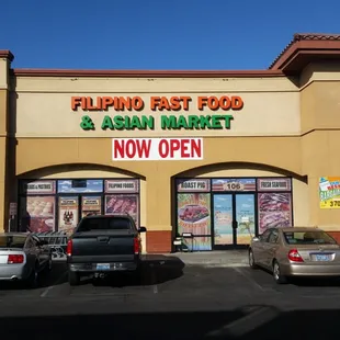 Pancit bihon noodles and squid and a diet coke under $9!