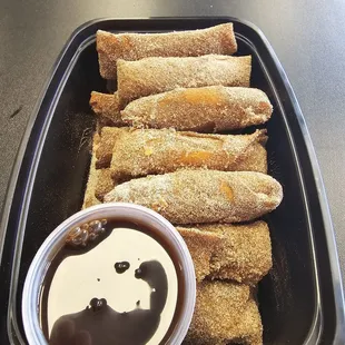 Churro Cheesecake lumpia