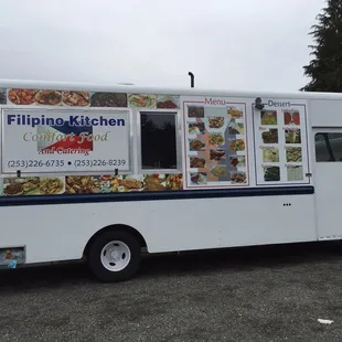 a food truck parked in a parking lot