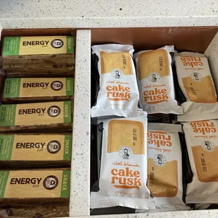 Snack bars: cake rusk ($2.00); energy bar ($2.75)