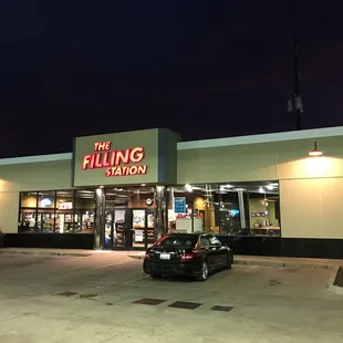 The Filling Station welcomes you to fill up and refresh yourself with a snack, beverage or quick serve meal.