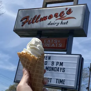 Small vanilla waffle cone