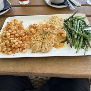 Brabant potatoes, drum with crawfish sauce, string beans