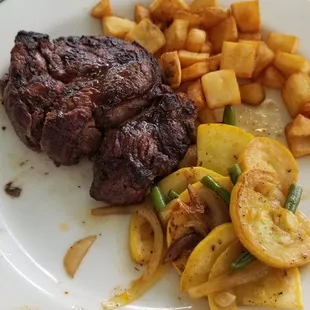 Non seasoned steak without grits