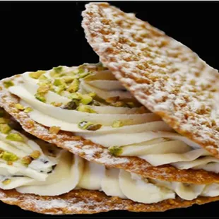 Filomena's Famous Cannoli