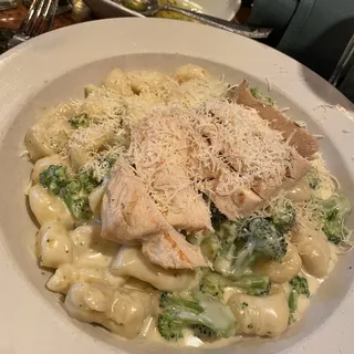 Broccoli Con Gnocchi