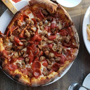 food, pizza