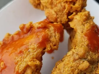 Randys Chicken and Waffles