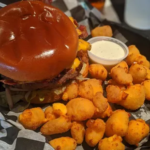 burger and tater tots