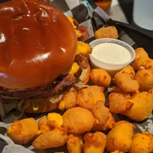 burger and tater tots