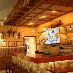 Where the ocean meets your plate .